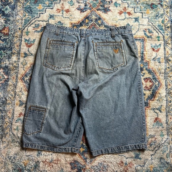 Vintage R2 Baggy Denim Shorts Size 39 - Picture 2 of 7